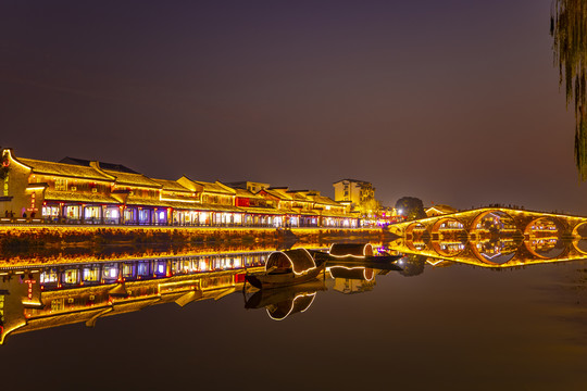 塘栖古镇旅游景点夜景