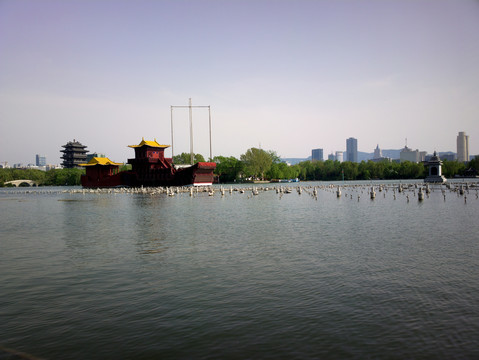 大明湖风景