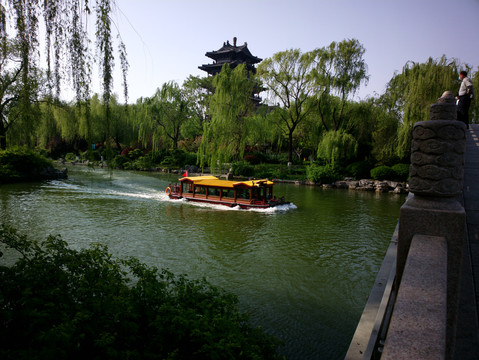 大明湖风景