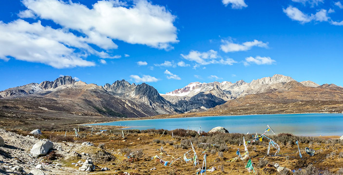 四川姊妹湖海子山