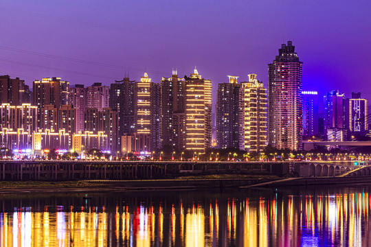 沙滨路夜景