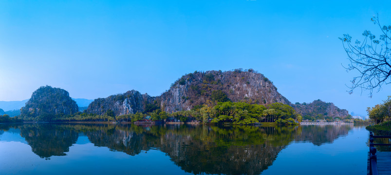 湖光山色