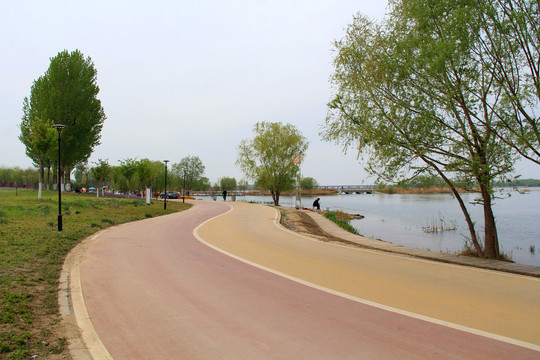 滹沱河畔风景