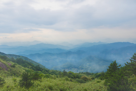 山顶的风光