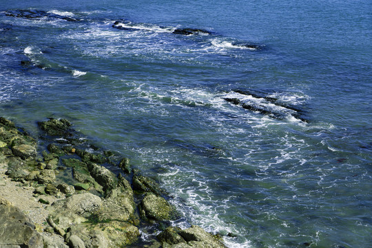 蔚蓝的大海海边海岛