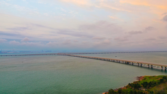 胶州湾跨海大桥晚霞