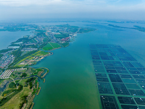 江苏苏州阳澄湖大闸蟹养殖基地