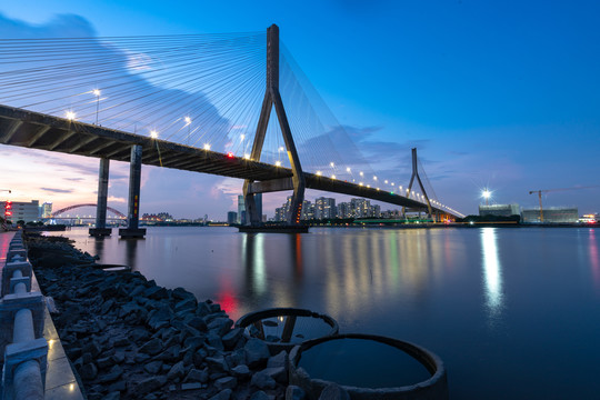 广州番禺大桥夜景