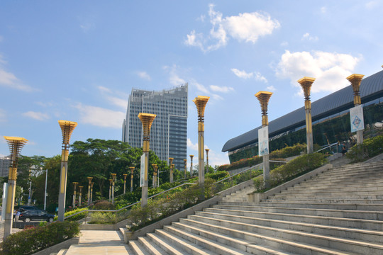 东惠州金山湖游泳跳水馆及路灯