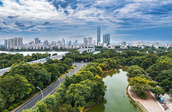 柳州文昌大桥城市环境