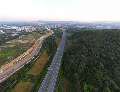 山区高速公路