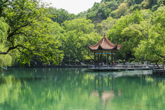 荆门文明湖