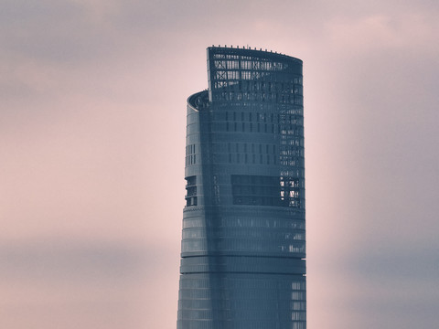 上海中心大厦塔冠