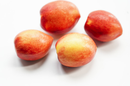 脆甜油桃