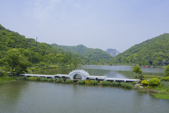 杭州西湖区铜鉴湖景区航拍