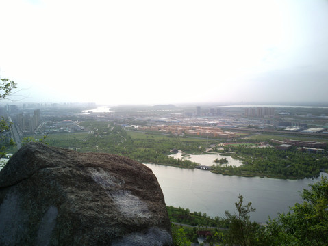 华山