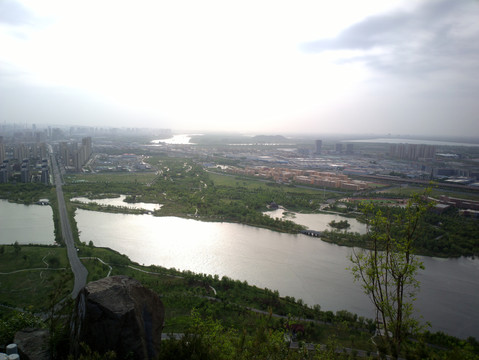 华山