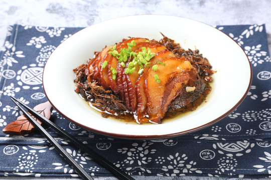 梅菜扣肉
