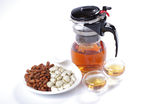 茶配坚果