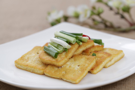 小葱煎豆腐