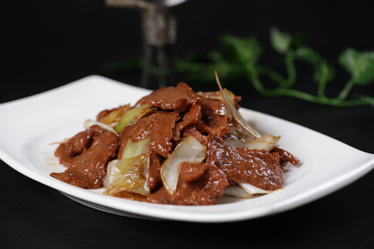 葱爆羊肉