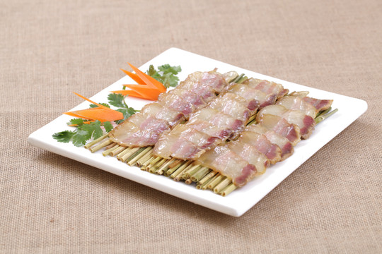 茅草烤五花肉