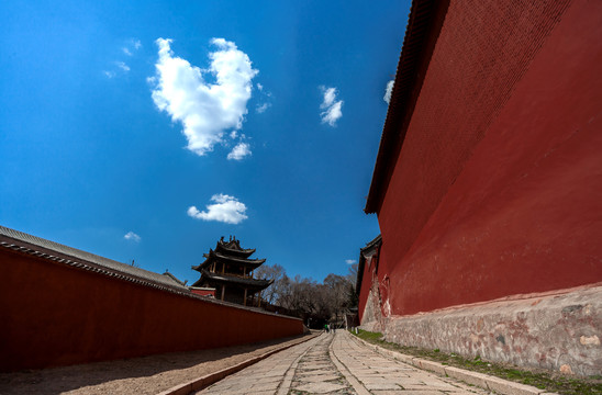 五台山寺庙古建道路天空