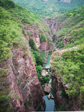 山川峡谷