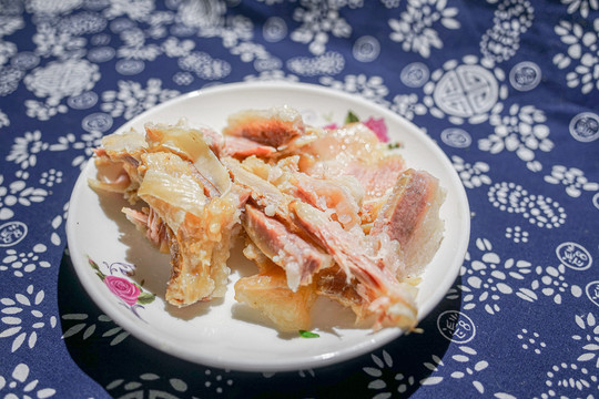 蒸腊肉