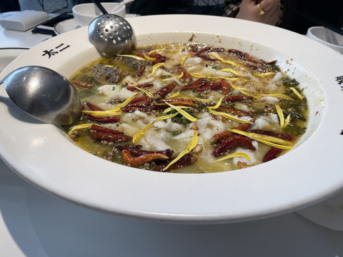 酸菜鱼