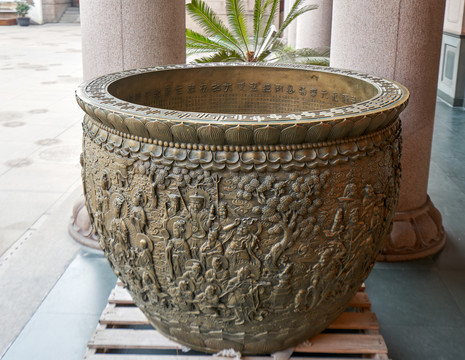 上海静安寺铜缸