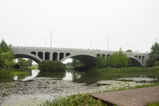 松雅湖拱桥