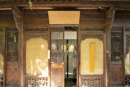 古民居中式镂空木门