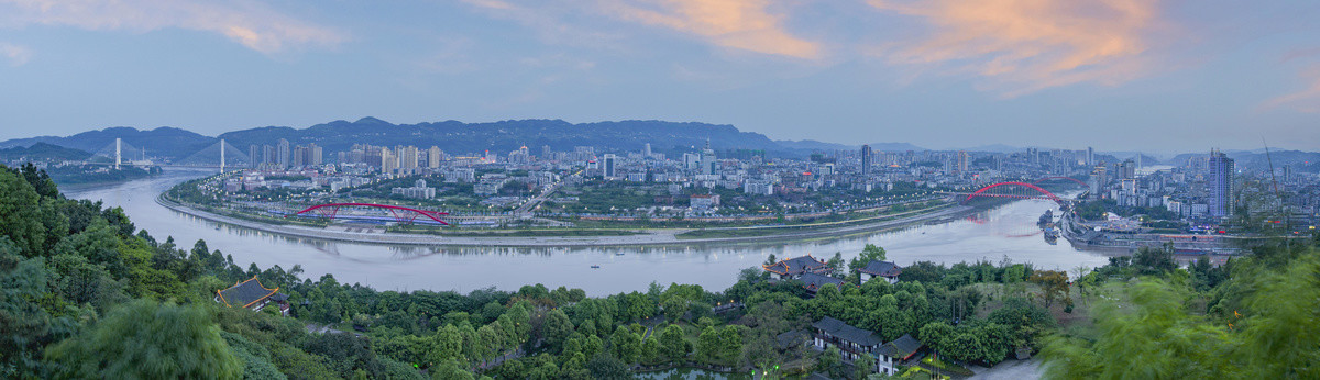 四川宜宾三江汇流城市风光