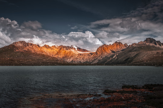 神山神湖