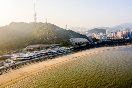 航拍广东珠海香炉湾沙滩