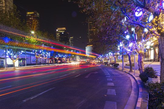 上海马路夜景