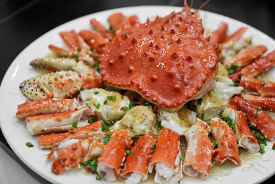 阿拉斯加帝王蟹螃蟹海鲜美食