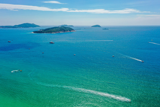 航拍海南三亚亚龙湾海景风光