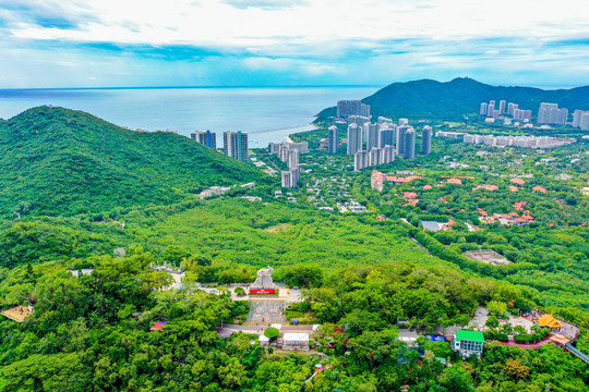 航拍海南三亚鹿回头风景区