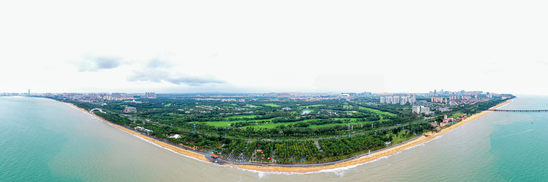 航拍海南海口假日海滩旅游景区