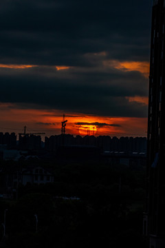 黄昏