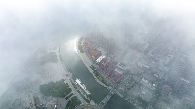 天津城市平流雾美景航拍