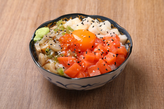 生鱼丼