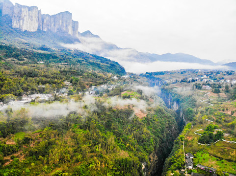 航拍湖北恩施大峡谷云龙地缝