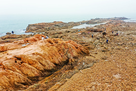 航拍山东青岛太平湾海岬角礁石