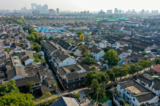 航拍苏州平江历史街区平江路