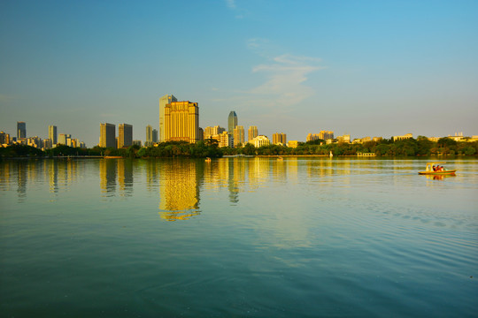 西湖晚景