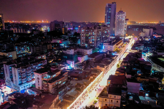 航拍福建厦门中山路步行街夜景