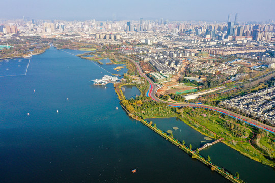 昆明滇池草海湖滨生态湿地公园